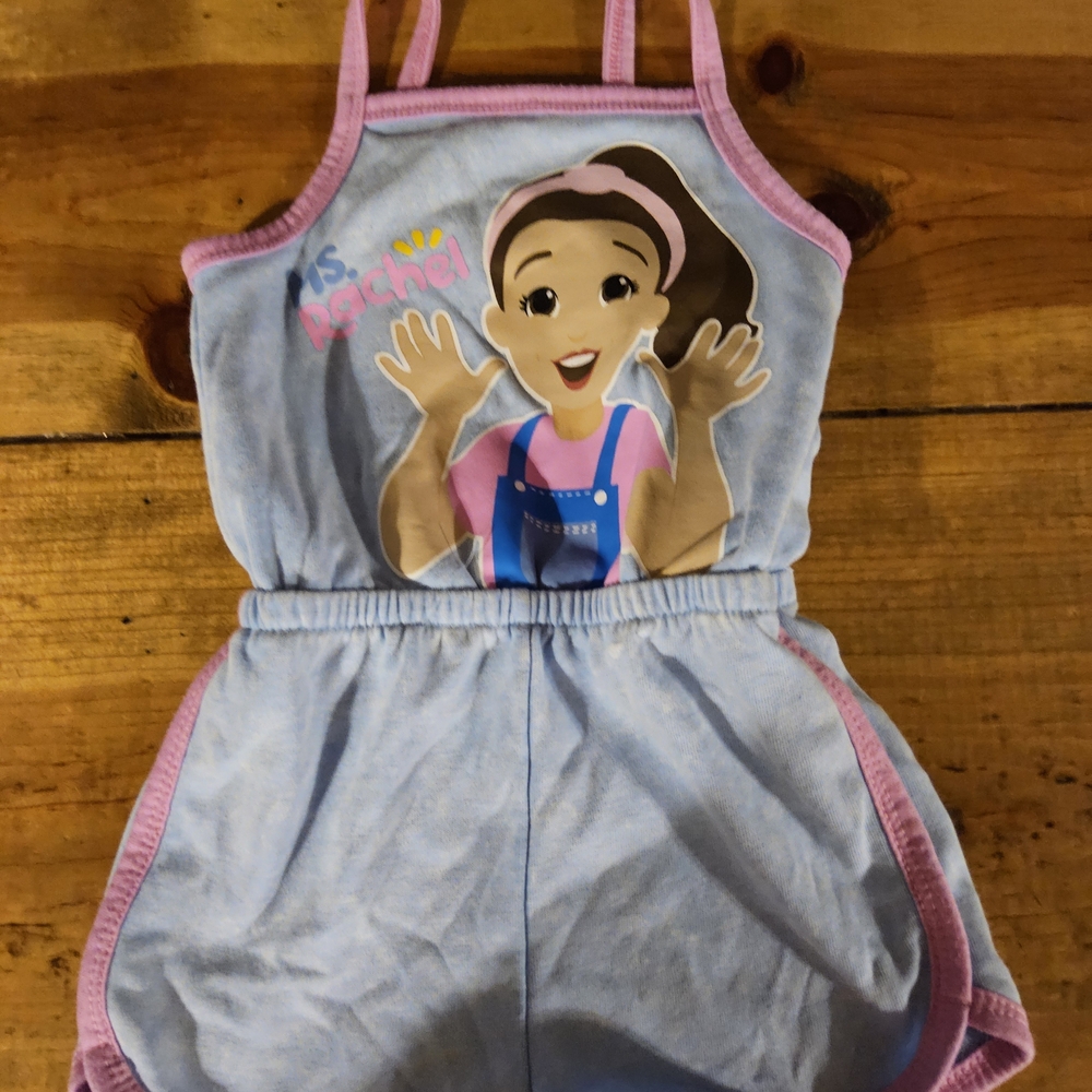 Kids Pink & Light Blue Character Romper - Ms. Rachel 2T